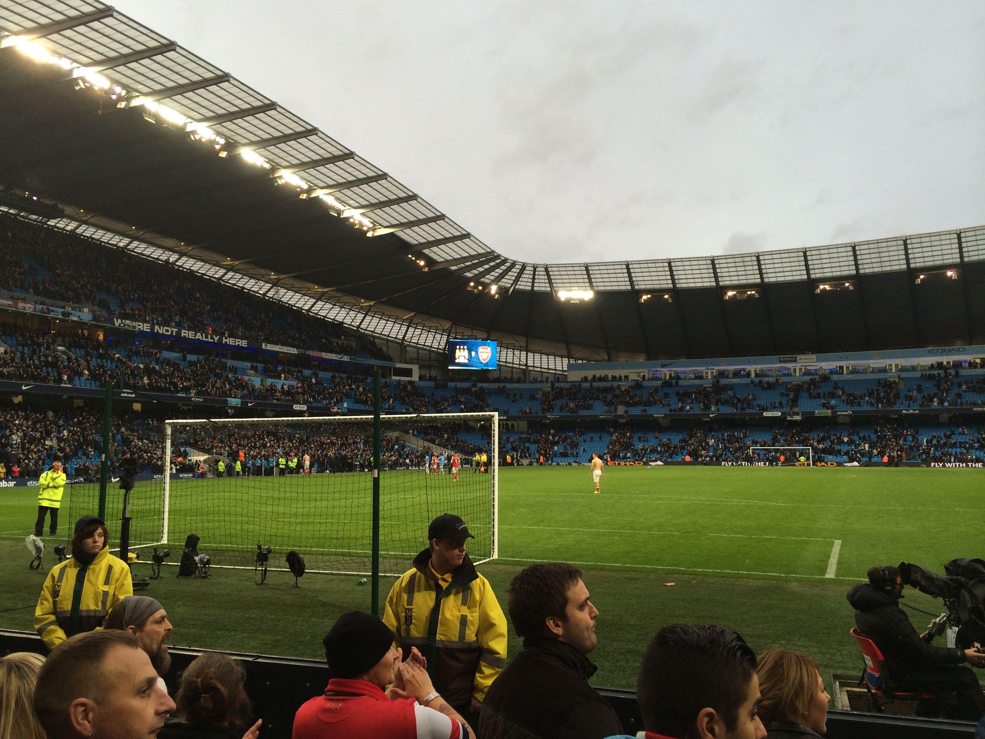 与此同时 与此同时